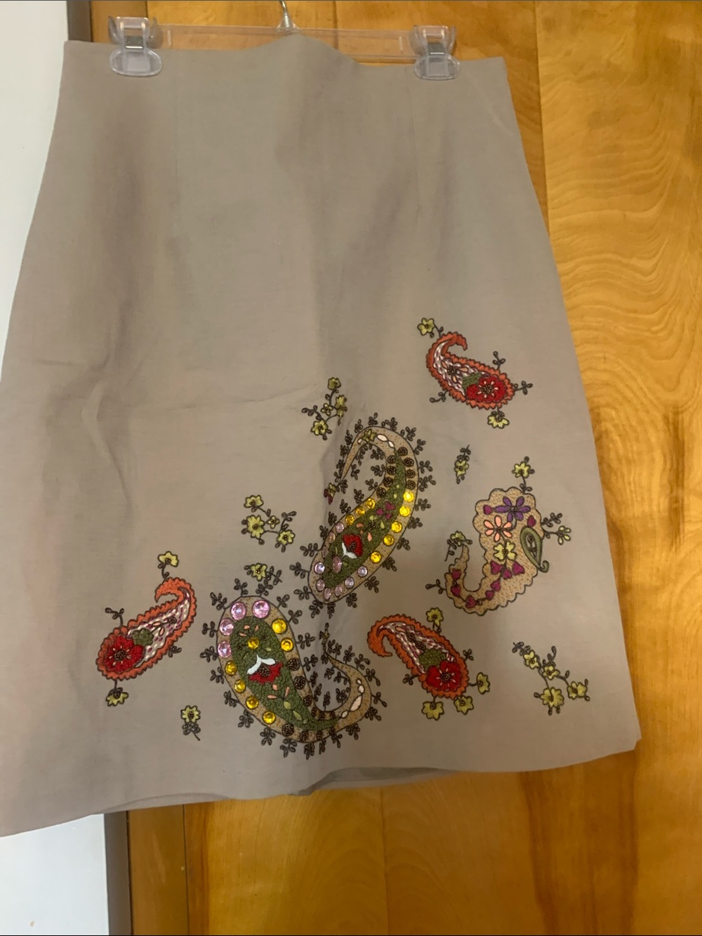 Skirt. Spare room